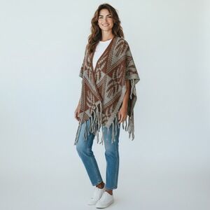 Trendology Selfie‎ Couture Geometric Pattern Fringe Poncho Brown Cream S/M Aztec